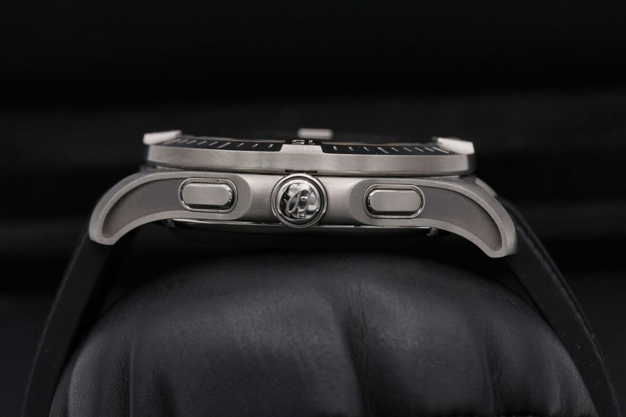 Breitling Aerospace B70 Orbiter EB7010